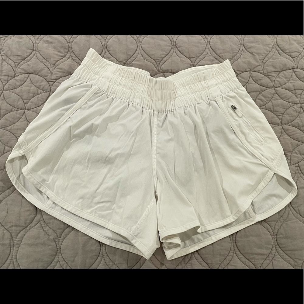 Lululemon Tracker Short 4”